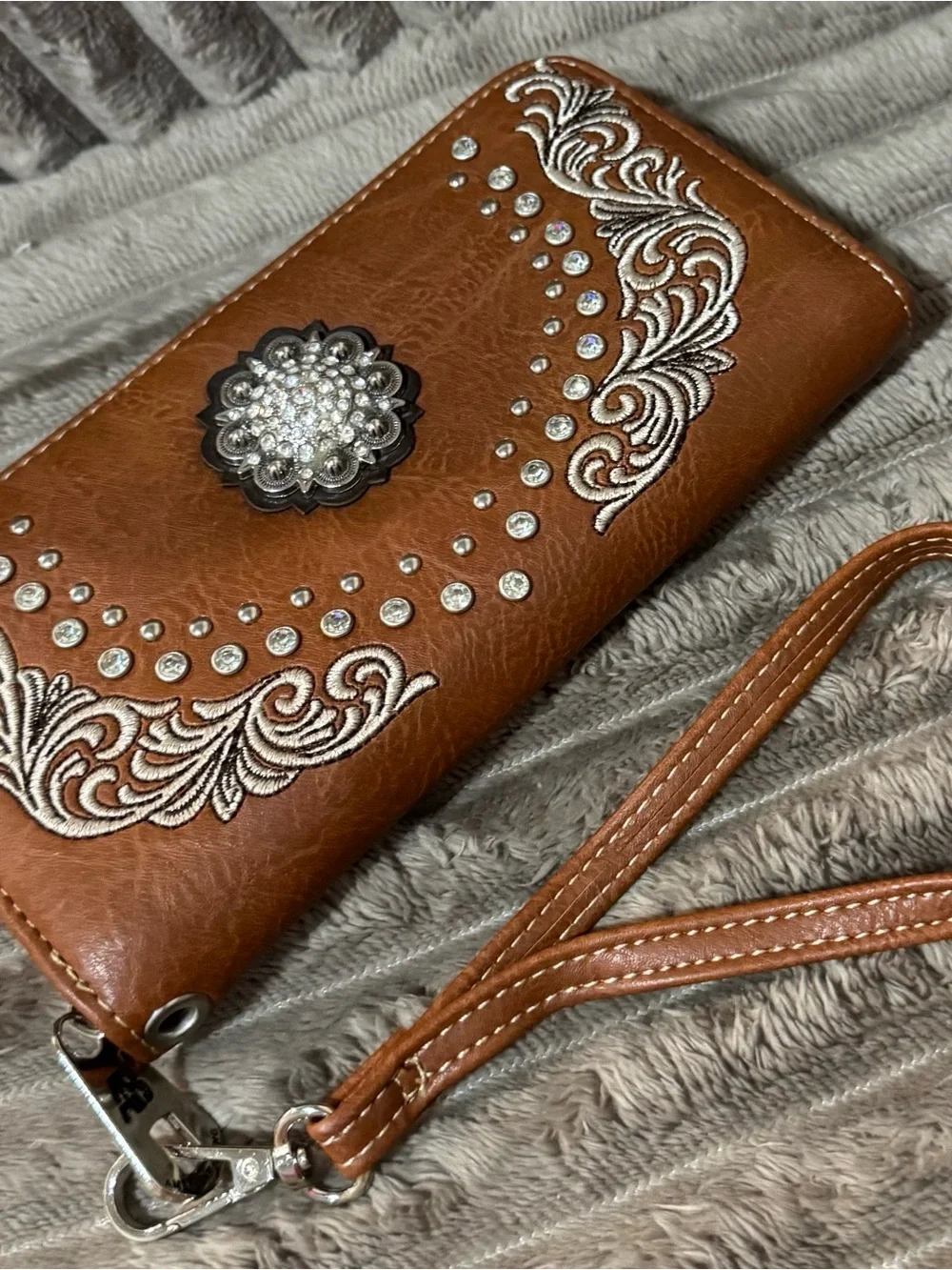 Montana West American Bling Zippy Wristlet Wallet Brand New